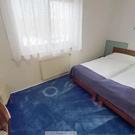 Selsky Dvur 3*