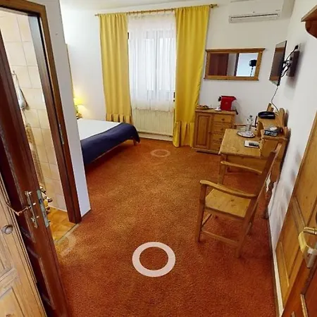 Selsky Dvur 3* Vyskov