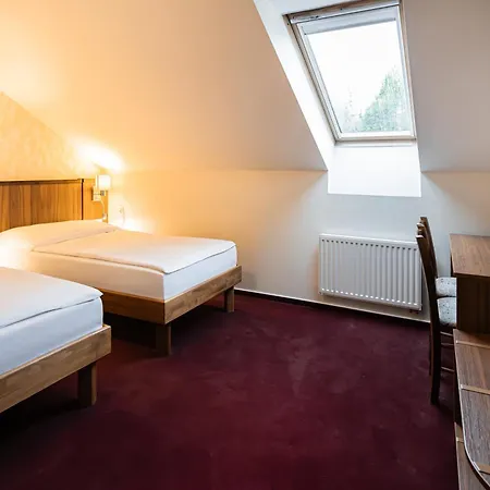 Selsky Dvur 3*